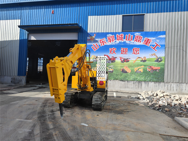 履带破碎锤生产厂家